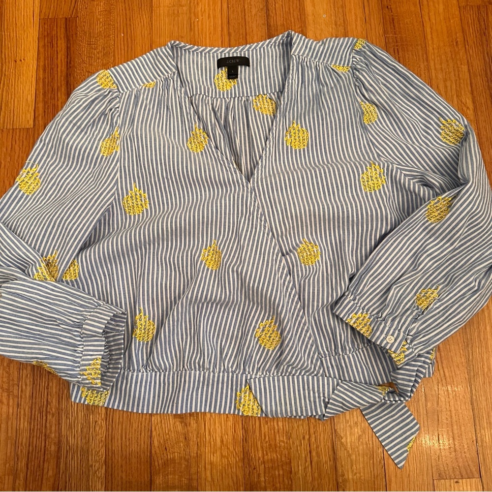 J Crew Womens Blue & White Striped WrapEmbroidered Pineapple Top Bluse Sz L(k11) - Picture 5 of 15